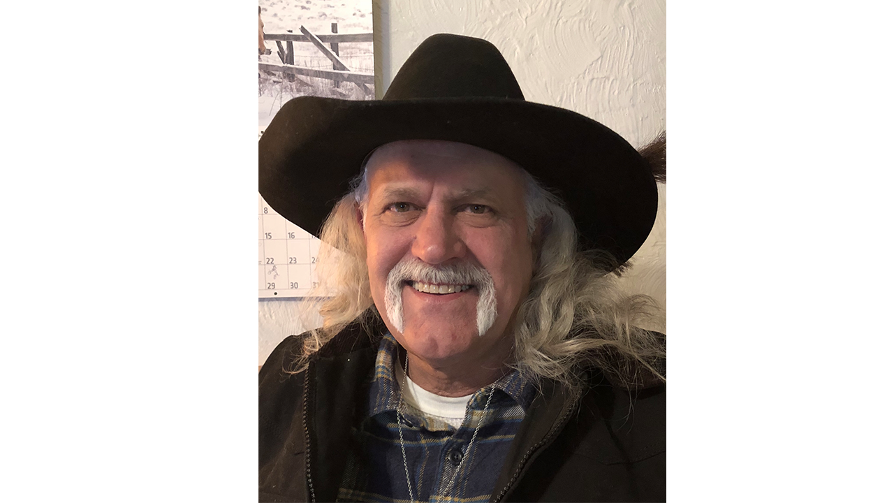 Cache La Poudre Vet Clinic extends hours