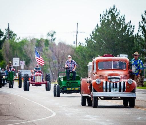 2018 and 2016 4th of July Parade, Photo Credit Brian Graves