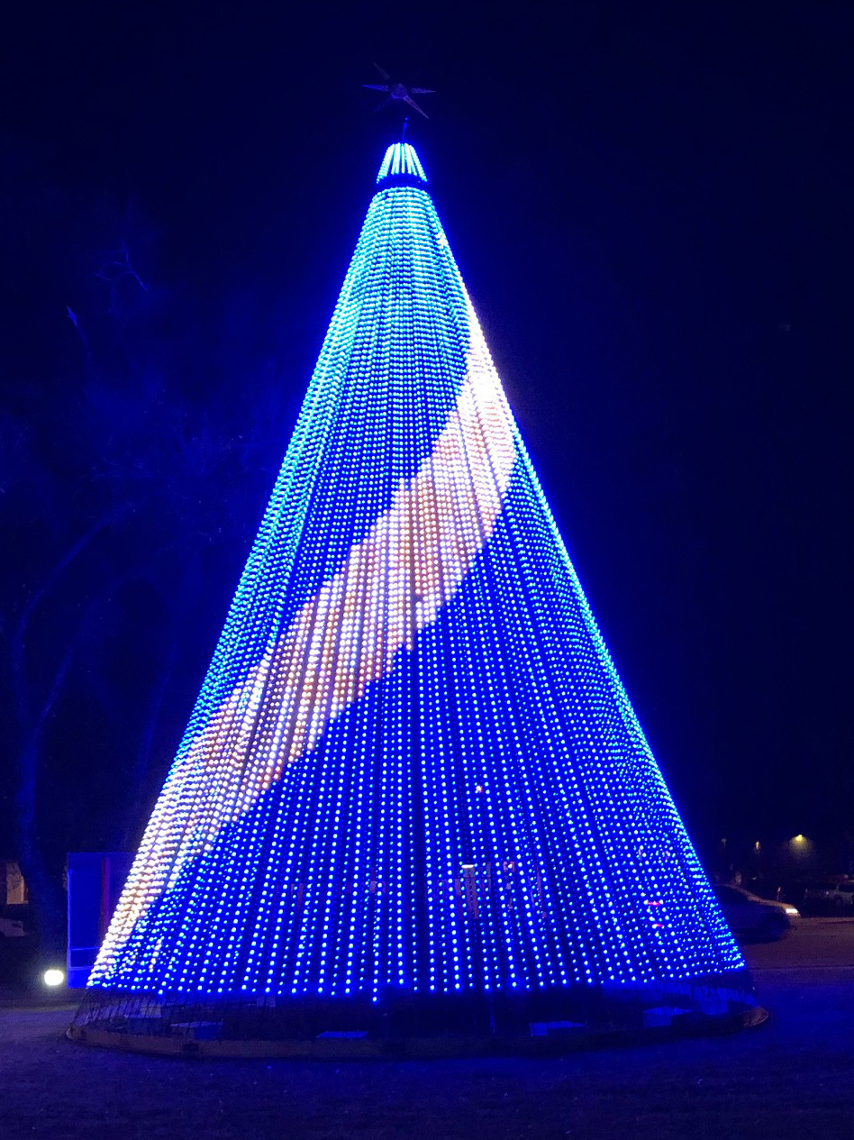 Free Community Tree Lighting Celebration on December 1