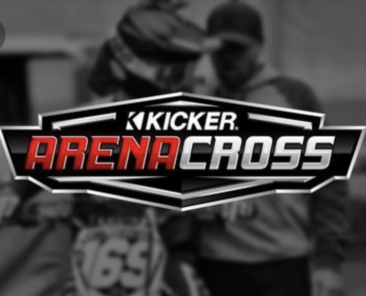 Kicker AREANACROSS Freestyle Motor Cross is Racing Back