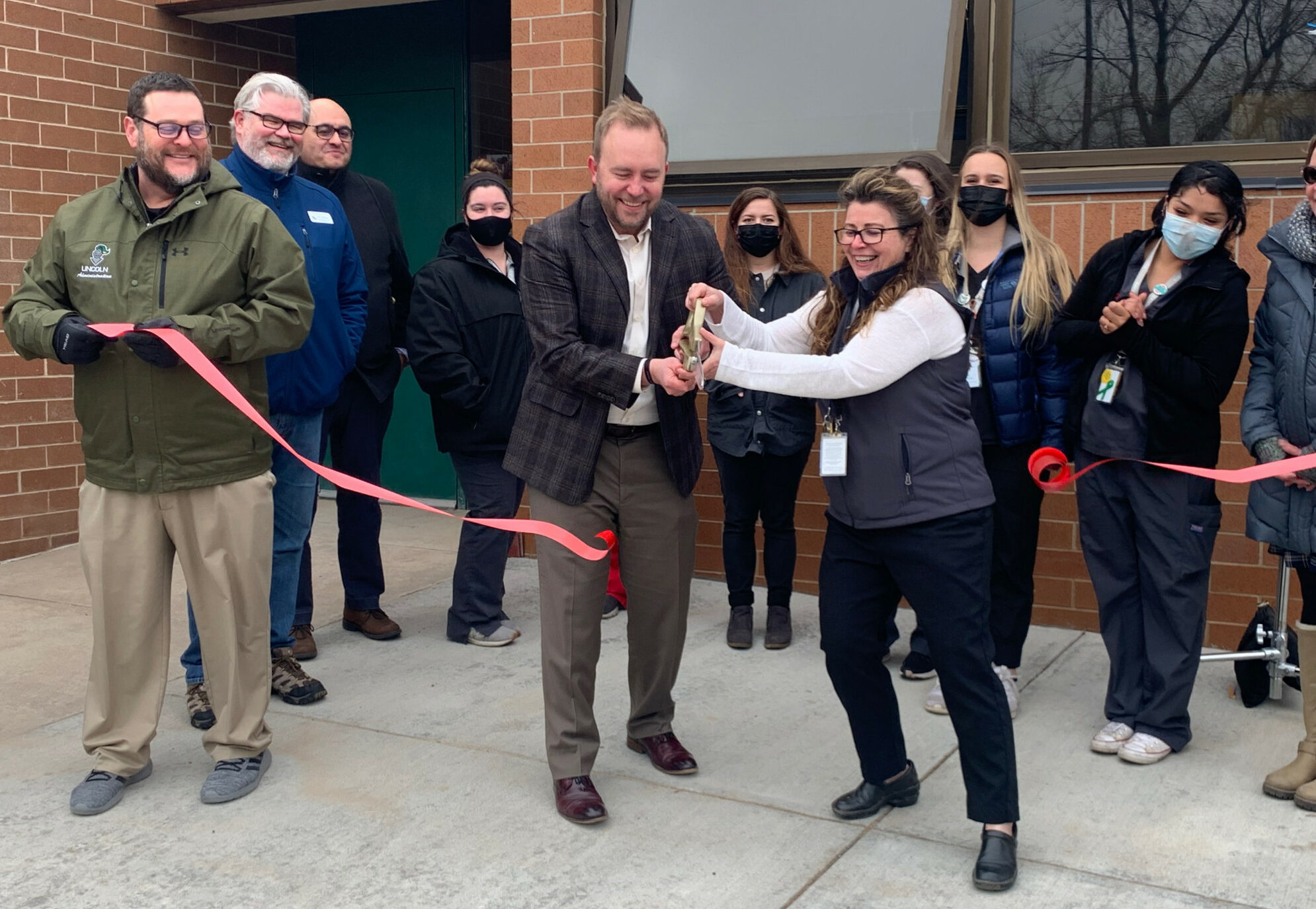 New Health and Wellness Center opens at Lincoln Middle School 