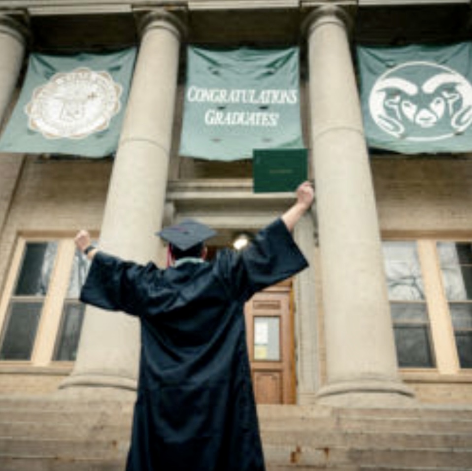 CSU Honors Nearly 6,000 Students at Spring and Summer 2022 Graduation