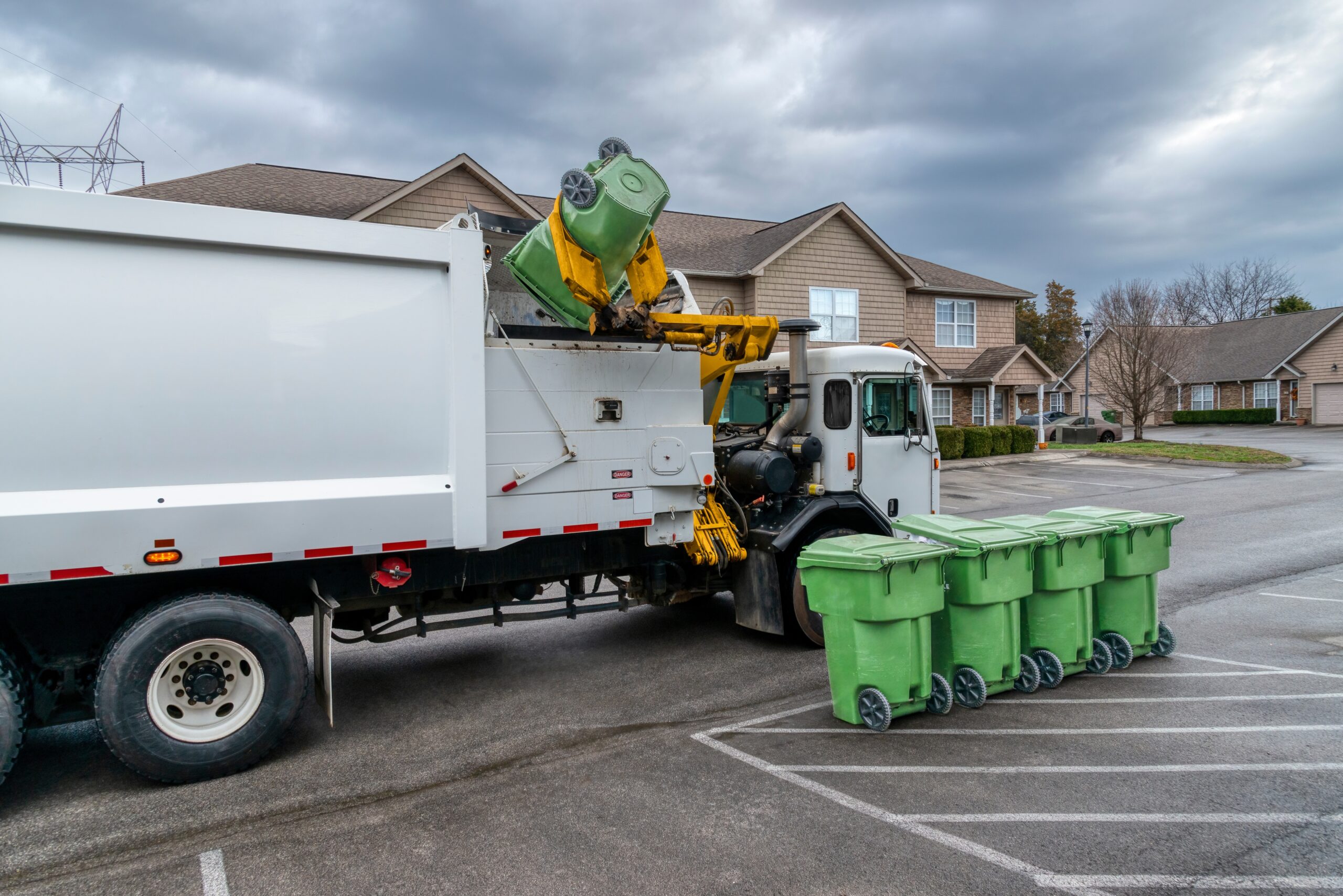 Windsor Reviews Trash Hauling Options