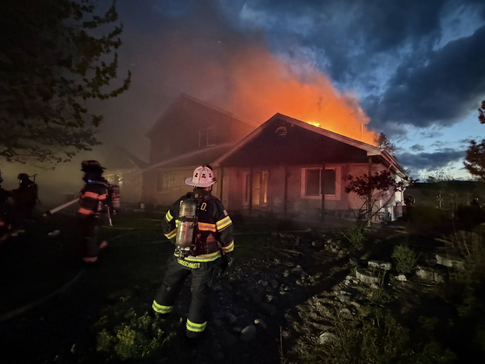 Loveland Firefighters Contain Overnight House Fire