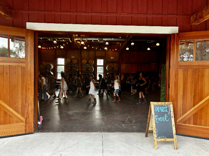 Wine Dancing Returns to Sweet Heart Winery